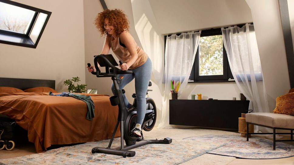 Go ALL-IN with your own Basic-Fit Smart Bike! - photo 1.1